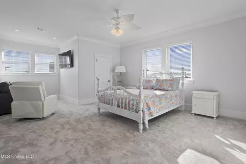 Bedroom - 107 Keller Beach Ave, Biloxi, MS 39530 photo 3 of 9