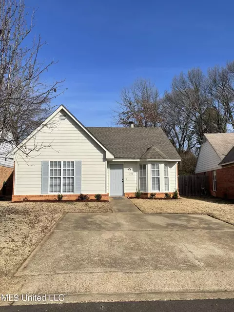 1200 N Payton Drive Dr, Southaven, MS 38671