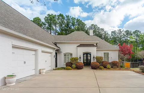 Exterior - 134 Bristol Dr, Madison, MS 39110 photo 4 of 17