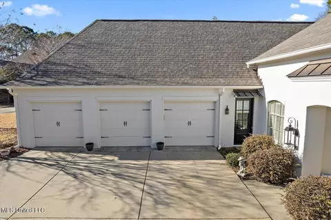 Exterior - 134 Bristol Dr, Madison, MS 39110 photo 14 of 17