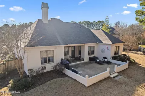 Exterior - 134 Bristol Dr, Madison, MS 39110 photo 11 of 17