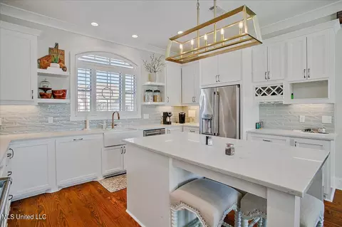 Kitchen - 1441 Ruby Pointe, Flowood, MS 39232 photo 4 of 5