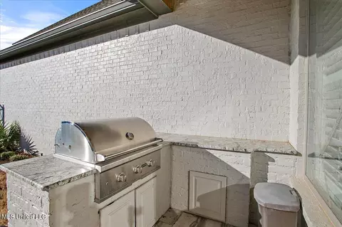 Exterior - 1441 Ruby Pointe, Flowood, MS 39232 photo 7 of 14