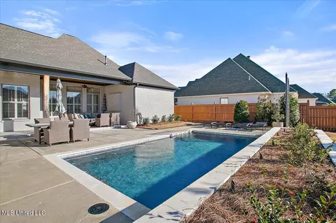 Exterior - 1441 Ruby Pointe, Flowood, MS 39232 photo 8 of 14