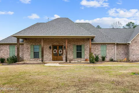 Exterior - 316 Stump Ridge Rd, Brandon, MS 39047 photo 4 of 12