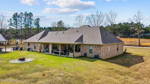 Exterior - 316 Stump Ridge Rd, Brandon, MS 39047 photo 10 of 12