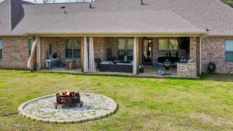 Exterior - 316 Stump Ridge Rd, Brandon, MS 39047 photo 9 of 12