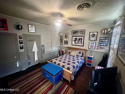 Bedroom - 517 E Academy St, Canton, MS 39046 photo 2 of 6