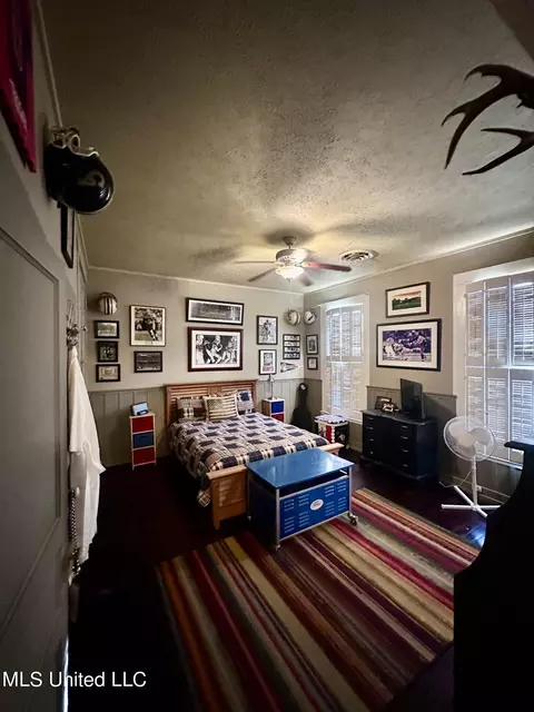 Bedroom - 517 E Academy St, Canton, MS 39046 photo 1 of 6