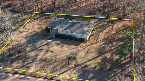 Exterior - 219 E Jackson St, Ridgeland, MS 39157 photo 6 of 6
