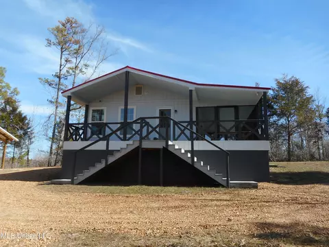 1196 Ellis Rd, West, MS 39192