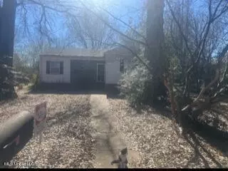 321 Hightower St, Sardis, MS 38666
