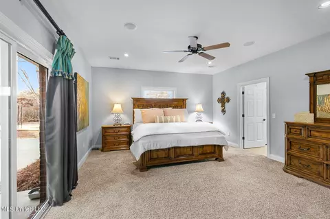 Bedroom - 887 Westerly Dr, Brandon, MS 39042 photo 1 of 8