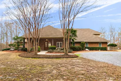 Exterior - 887 Westerly Dr, Brandon, MS 39042 photo 2 of 29