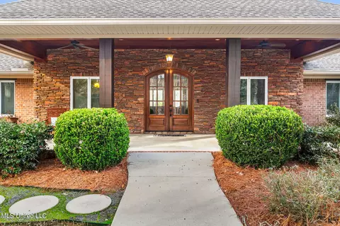 Exterior - 887 Westerly Dr, Brandon, MS 39042 photo 6 of 29