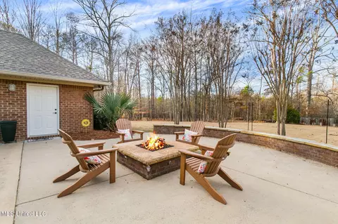 Exterior - 887 Westerly Dr, Brandon, MS 39042 photo 13 of 29