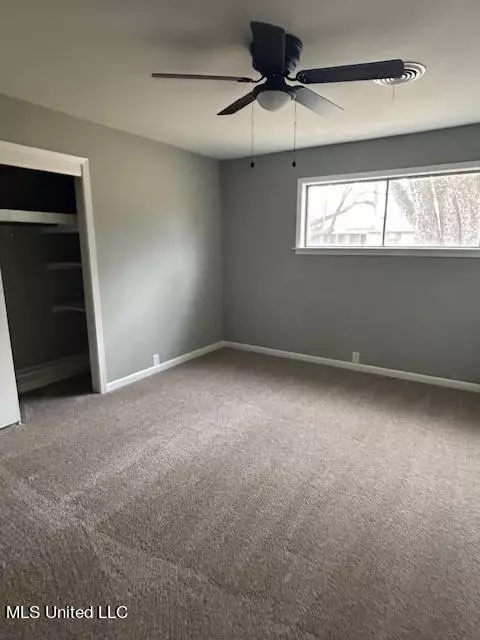 Bedroom - 5032 Ashley Dr, Jackson, MS 39211 photo 4 of 5