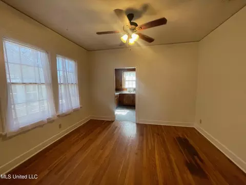 Other - 1017 Riverview Dr, Jackson, MS 39202 photo 2 of 5