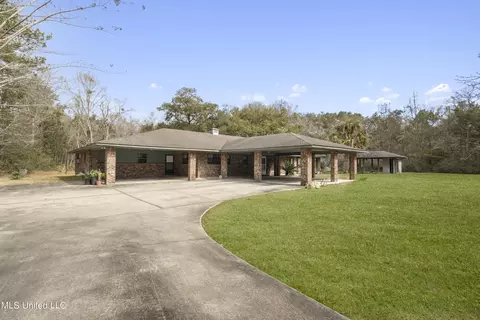 Exterior - 3301 Westerland Dr, Moss Point, MS 39562 photo 2 of 4