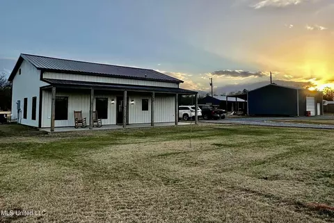 Exterior - 117 Archey Ln, Lucedale, MS 39452 photo 5 of 5