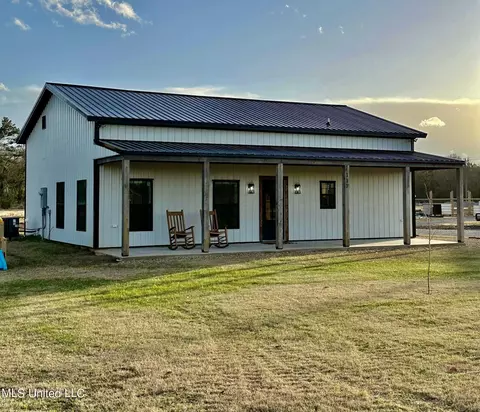 Exterior - 117 Archey Ln, Lucedale, MS 39452 photo 2 of 5
