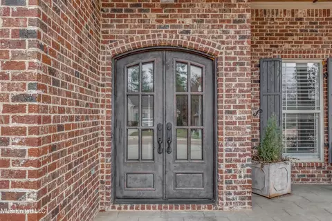 Exterior - 702 Amber Way, Flowood, MS 39232 photo 6 of 21