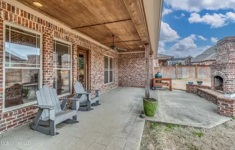 Exterior - 702 Amber Way, Flowood, MS 39232 photo 9 of 21