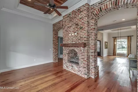 Living - 702 Amber Way, Flowood, MS 39232 photo 6 of 6