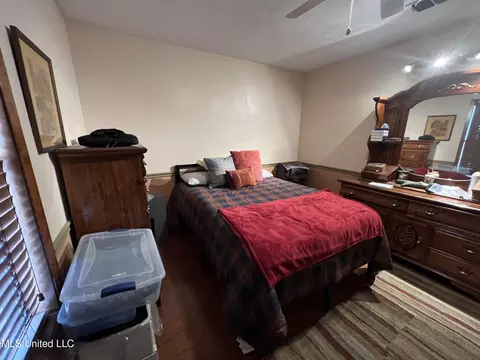 Bedroom - 1095 Turtle Neck Road Rd, Carthage, MS 39051 photo 2 of 3