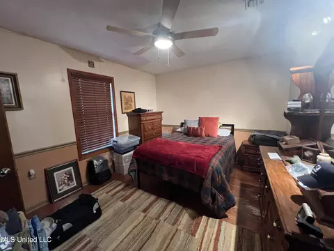 Bedroom - 1095 Turtle Neck Road Rd, Carthage, MS 39051 photo 1 of 3