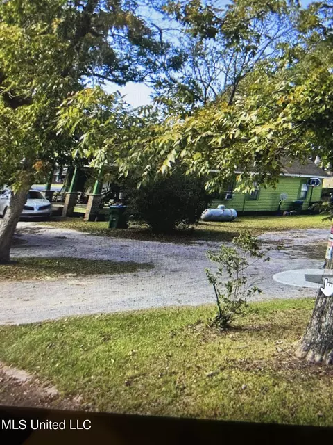 4613 Second St, Moss Point, MS 39563 photo 3