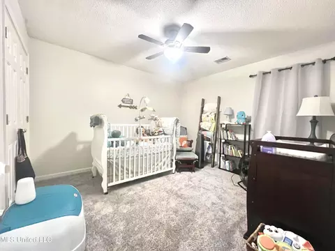 Bedroom - 1377 Pendulum Dr, Hernando, MS 38632 photo 3 of 3