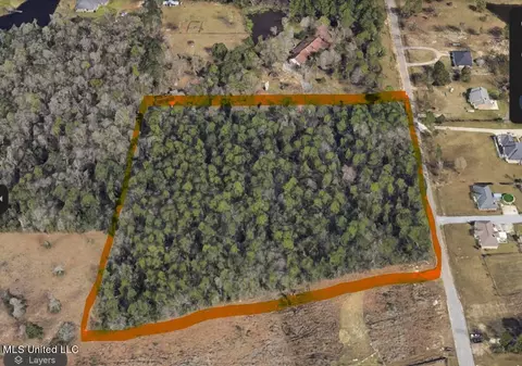Country Lane, Biloxi, MS 39532