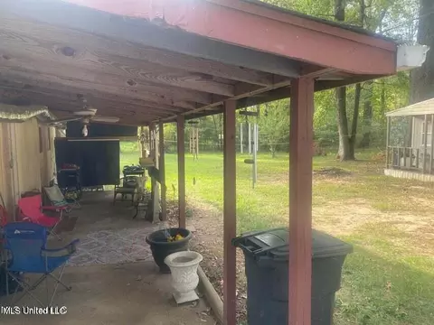 121 Hemlock Dr, Richland, MS 39218 photo 14