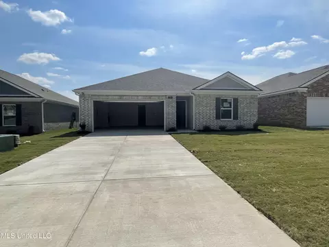 122 Silo Ln, Byhalia, MS 38611