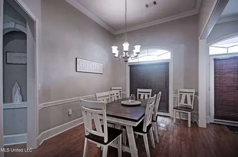 Dining - 619 Overlook Pt, Brandon, MS 39047 photo 1 of 2