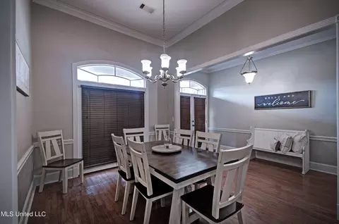 Dining - 619 Overlook Pt, Brandon, MS 39047 photo 2 of 2