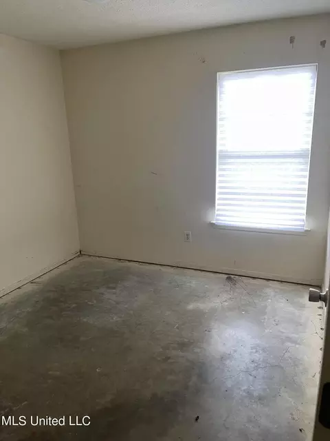 5536 Tiki Ln, Jackson, MS 39212 photo 6