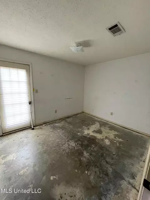 5536 Tiki Ln, Jackson, MS 39212 photo 7