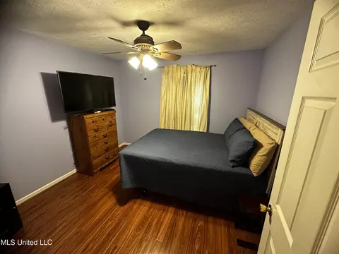 Bedroom - 560 Stump Bridge Rd, Canton, MS 39046 photo 2 of 4