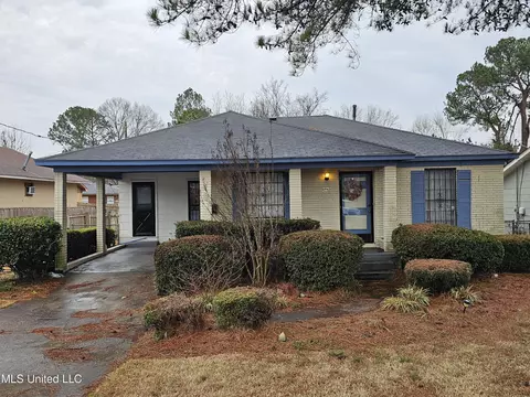 614 N Martin Luther King Dr, Canton, MS 39046