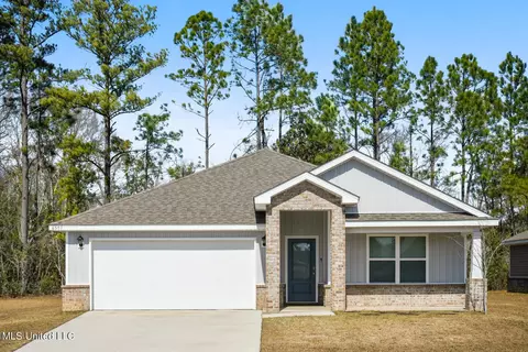 6551 Eastland Cir, Biloxi, MS 39532