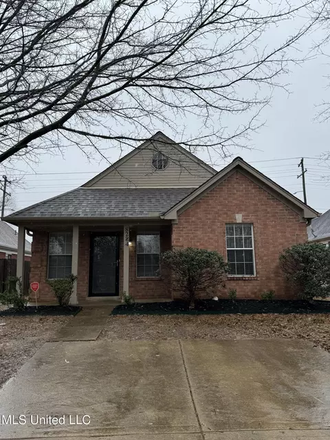 8284 Clubview Dr, Olive Branch, MS 38654