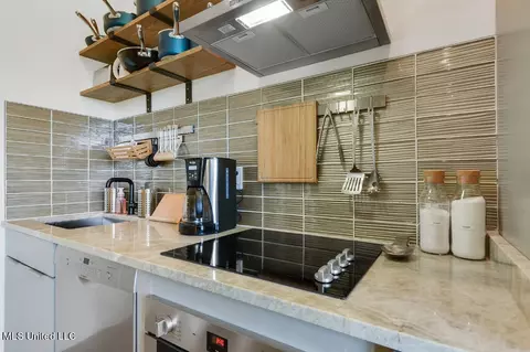 Kitchen - 239 S Lang Ave, Long Beach, MS 39560 photo 6 of 8