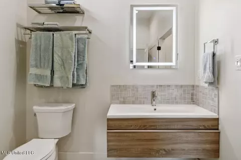 Bath - 239 S Lang Ave, Long Beach, MS 39560 photo 1 of 6