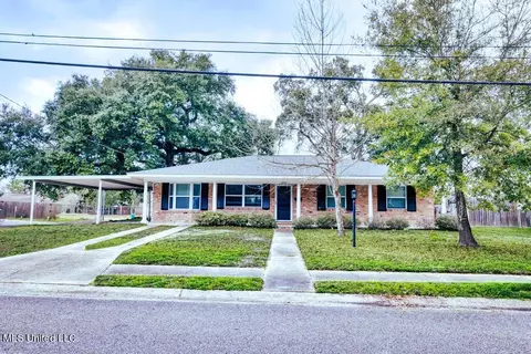 2205 Gregory Blvd, Gulfport, MS 39507