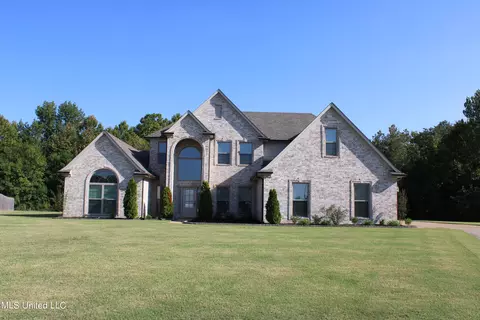 912 Lanere Dr, Olive Branch, MS 38654