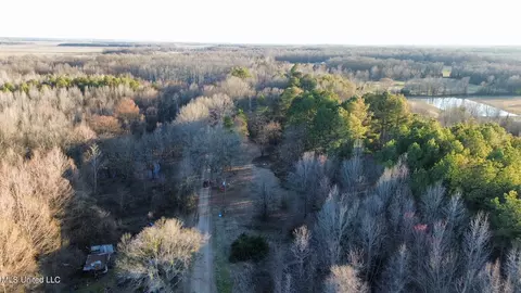 3420 Co Rd 89, Greenwood, MS 38930