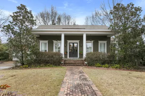 11 Glen Eagles Dr, Jackson, MS 39211 photo 1
