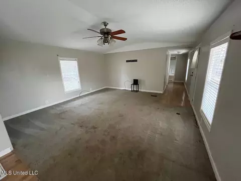 121 N Star Rd, Florence, MS 39073 photo 3